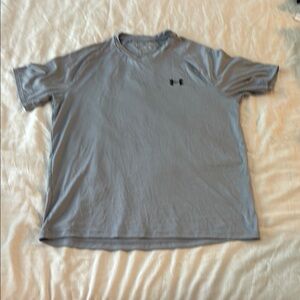 Under Armour Men's Light Gray Short Sleeve Tee